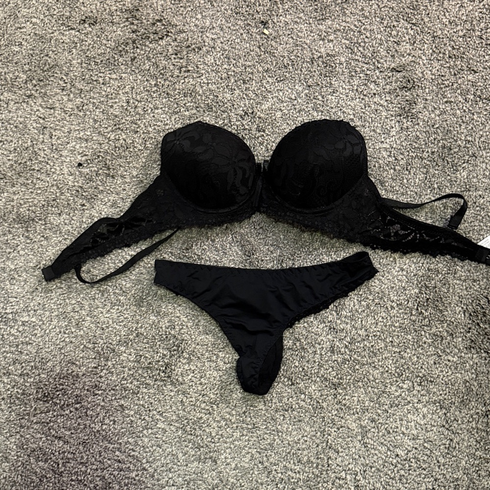 Black panties and push-up bra
